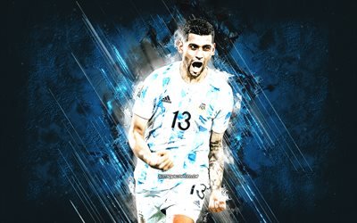 cristian romero, argentinische fu&#223;ballnationalmannschaft, argentinischer fu&#223;ballspieler, portr&#228;t, argentinien, fu&#223;ball, blauer steinhintergrund