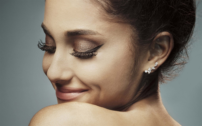 Ariana Grande, Portrait, sourire, l&#39;actrice am&#233;ricaine, maquillage, belle femme, brune