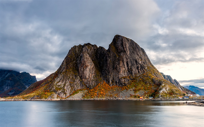 Lofoten Adaları, Norve&#231;, kayalar, adalar, dağ manzarası, sonbahar, sabah, Kuzey Denizi