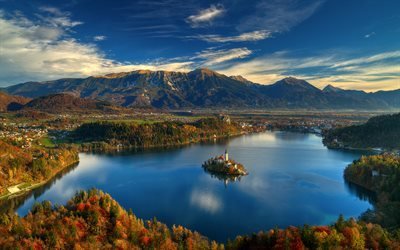 Bled Kalesi, sonbahar, G&#252;n batımı, orman, Lake Bled, Slovenya