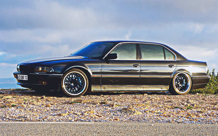 BMW E38, 4k, tuning, BMW 7-serie, tyska bilar, BMW E38 750iL, svart e38, BMW 4k, HDR, BMW