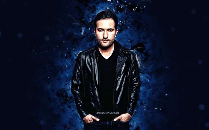 Deniz Koyu, 4k, luci al neon blu, star della musica, DJ turchi, Deniz Akcakoyunlu, superstar, celebrit&#224; turche, Deniz Koyu 4K