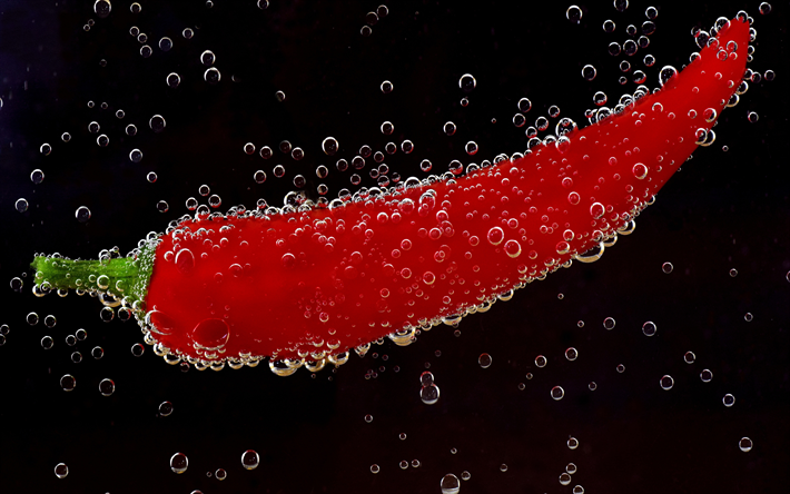 poivron rouge, 4k, paprika, sous l&#39;eau, des bulles, plan rapproch&#233;, poivre