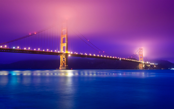 Il Golden Gate Bridge, la nebbia notturna, San Francisco, California, USA, America