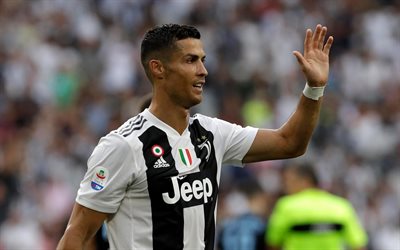 Cristiano Ronaldo, 4k, h&#228;lsning, Juventus FC, Turin, Italien, vit svart uniform, portr&#228;tt, Portugisisk fotbollsspelare, Serie A, fotboll