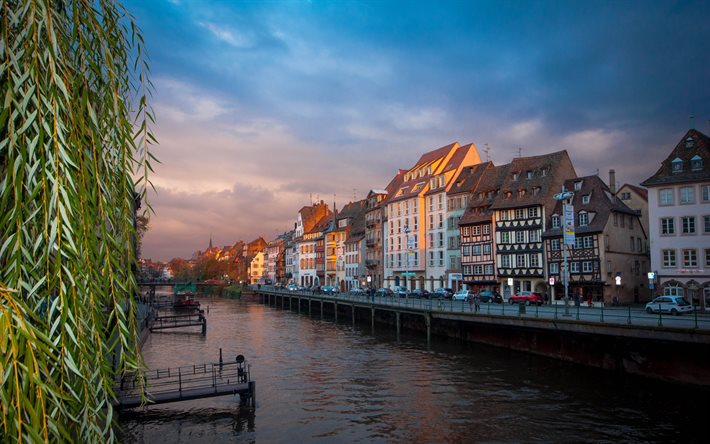Strasburgo, sera, tramonto, edifici, paesaggio urbano di Strasburgo, fiume, Francia