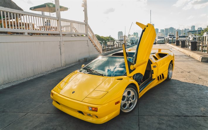 Lamborghini Diablo, amarelo carro desportivo, vista frontal, amarelo supercarro, lambo portas, Italiana de carros esportivos, Lamborghini