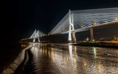 Vasco da Gama Bridge, Lisbon, Tagus River, Parque das Nacoes, suspension bridge, Lisbon bridge, Portugal