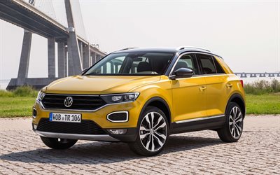 Volkswagen T-Roc, 2018, Kompakti SUV, keltainen T-Roc, Saksan autoja, Volkswagen