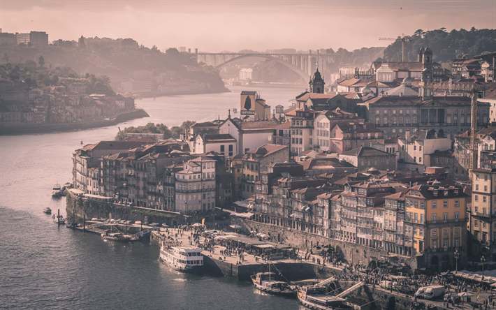 Porto, R&#237;o Duero, por la noche, el turismo, barcos, viajes, Portugal