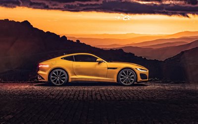 Jaguar F-Type R Coupe, 2020, 4K, side view, exteri&#246;r, gul sport coupe, nya gula F-Type R Coupe, Brittiska lyxbilar, sportbilar, Jaguar