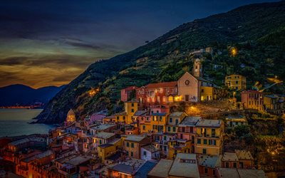 Vernazza, Ligurian Sea, nightscapes, Cinque Terre, Liguria, italian kaupungeissa, Italia, Euroopassa, HDR, Vernazza y&#246;ll&#228;