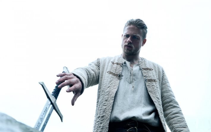 King Arthur, Legend of the Sword, 2017, Charlie Hunnam, sword