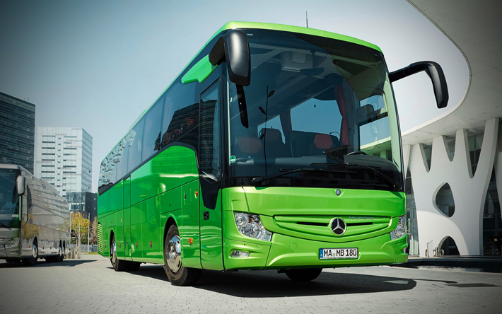 A Mercedes-Benz Tourismo, rua, 2018 &#244;nibus, de transporte de passageiros, &#244;nibus verde, &#244;nibus de passageiros, Mercedes