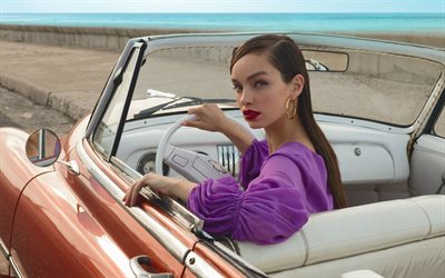 Luma Grothe, Brazilian model, photoshoot, portrait, woman driving, fashion model, brunette, woman in car