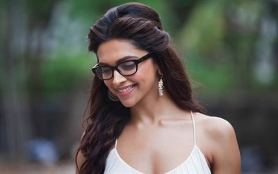 Deepika Padukone, 4k, photoshoot, portrait, smile, Indian actress, face, Bollywood, star, India, woman with glasses