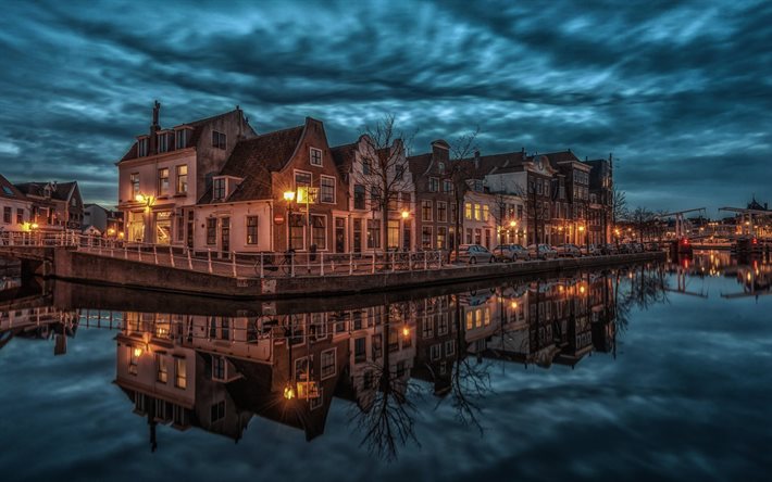 Haarlem, soir, lumi&#232;res, canal, maisons, paysage urbain de Haarlem, Pays-Bas