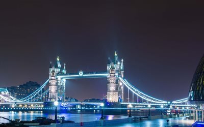 Tower Bridge, London, England, Themsen, natt