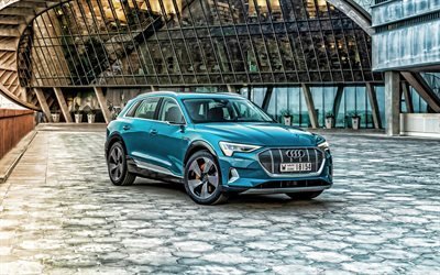 2019 Audi e-tron, 4k, la calle, 2019 coches, Suv, autos alemanes, Audi e-tron, Audi