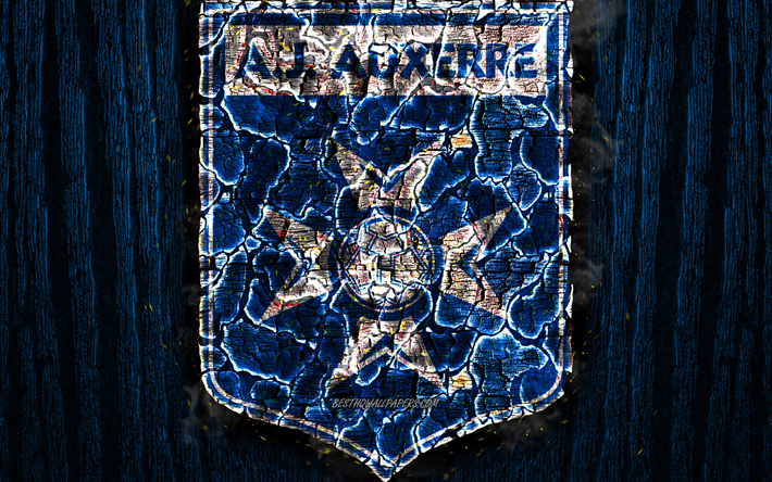 AJ Auxerre, logo, 2 İzle, mavi ahşap arka plan, Fransız Futbol Kul&#252;b&#252; yakılmış, Auxerre FC, grunge, futbol, Auxerre logo, yangın, doku, Fransa