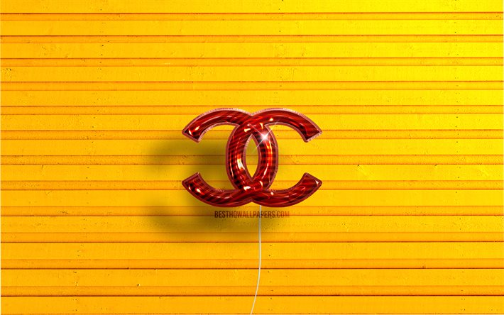 Chanel-logo, 4K, punaiset realistiset ilmapallot, muotibr&#228;ndit, Chanel 3D-logo, keltaiset puiset taustat, Chanel