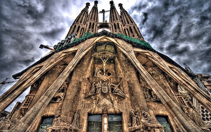 La Sagrada Familia, il tempio, attrazioni della spagna, la Catalogna, HDR, Spagna