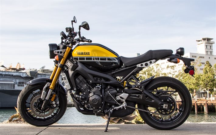 A Yamaha XSR900, 2020, vista lateral, exterior, amarelo preto XSR900, japonês motocicletas, Yamaha