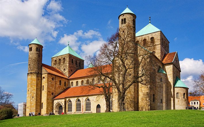 St Michaels Kilisesi, 4k, Hildesheim, şehir manzaraları, yaz, alman şehirleri, Avrupa, Almanya, Almanya Şehirleri, Hildesheim Almanya