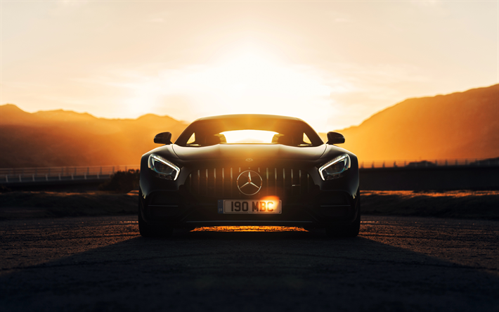 Mercedes-AMG GT C, vue de face, 4k, supercars, 2018 voitures, lumi&#232;re du soleil, Mercedes
