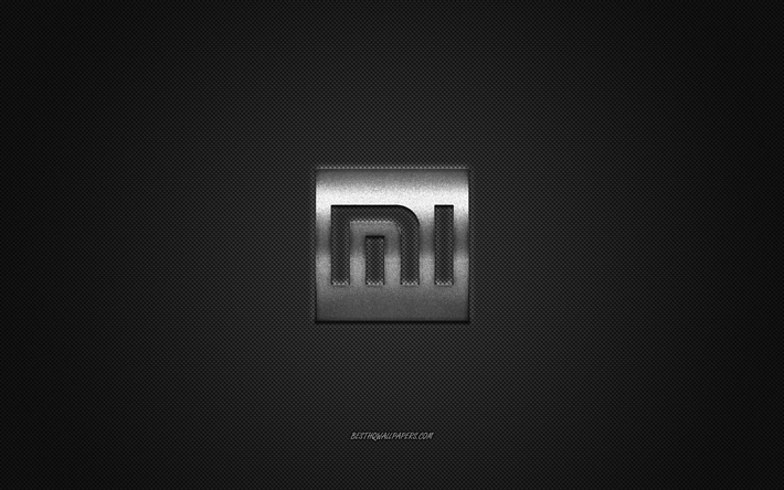 Xiaomi logotipo, gris brillante logotipo de Xiaomi emblema de metal, fondo de pantalla para Xiaomi tel&#233;fonos inteligentes, gris textura de fibra de carbono, Xiaomi, marcas, arte creativo