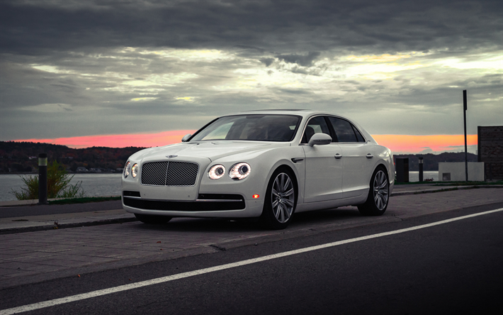 2022, Bentley Flying Spur, 4k, front view, exterior, white Flying Spur, luxury cars, British cars, Bentley