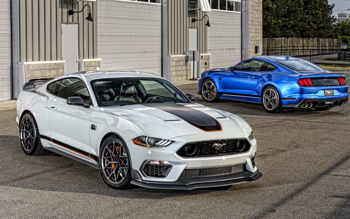 En 2021, la Ford Mustang Mach 1, voitures de sport, ext&#233;rieur, nouveau blanc Mustang, bleu nouveau Mustang, les coup&#233;s sport, tuning Mustang, am&#233;ricain des voitures de sport, Ford