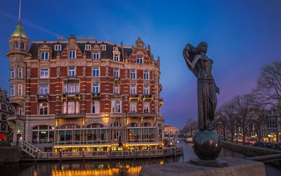 Amsterdam, Eurooppa Amsterdam, illalla, Nieuwe Doelenstraat, sunset, hotel, patsas, Amsterdamin kaupunkikuvaa, Alankomaat, Amsterdam hotellit