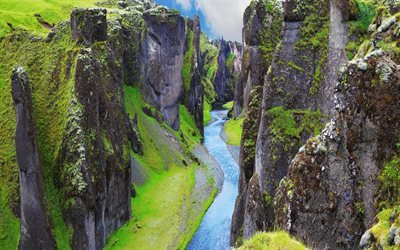 canyon, rochas, rio, o verde da relva, Isl&#226;ndia, Fjadrargljufur
