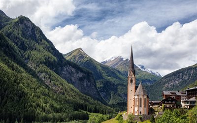 Heiligenblut, church, Grossglockner Heiligenblut, mountain landscape, Alps, Carinthia, Austria