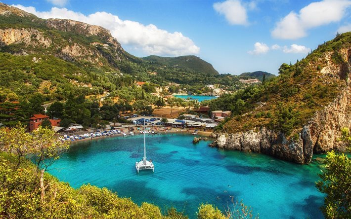 beyaz yat, bay, plaj, cliffs, sahil, deniz, Benitses, Corfu, Yunanistan, Yunan Adası Sredrizemnoe Deniz, İyon Adaları