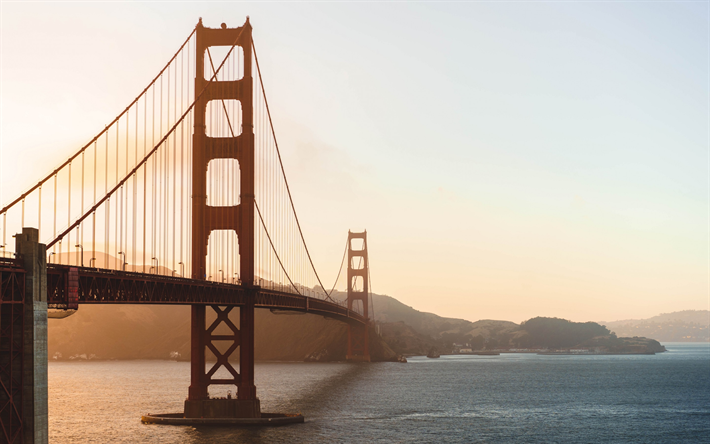 Golden Gate K&#246;pr&#252;s&#252;, San Francisco, California, Asma k&#246;pr&#252;, G&#252;n batımı, ABD