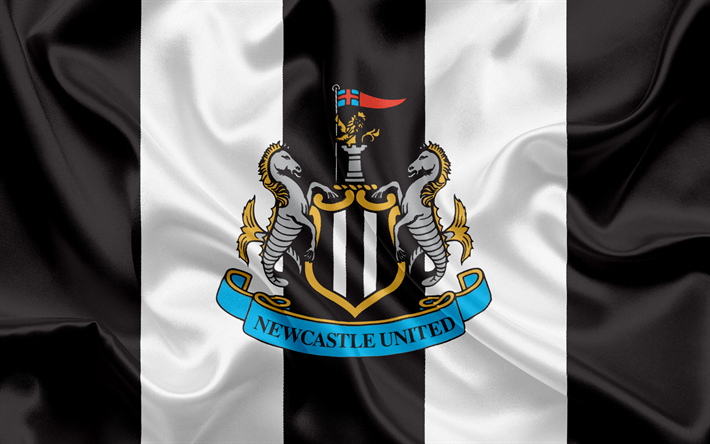El Newcastle United, Club de F&#250;tbol de la Premier League, el f&#250;tbol, Newcastle upon Tyne, Reino Unido, Inglaterra, la bandera, el escudo, el logotipo, el club de f&#250;tbol ingl&#233;s