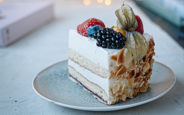 cream cake, cake with berries, desserts, berries, blackberries, strawberries, cakes