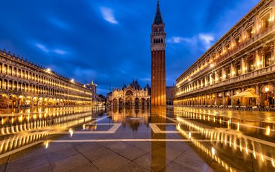Venecia, la Plaza de San Marco, Italia, San marcos Campanile, la torre del campanario, la Bas&#237;lica, la Plaza San marcos, tarde, puesta de sol