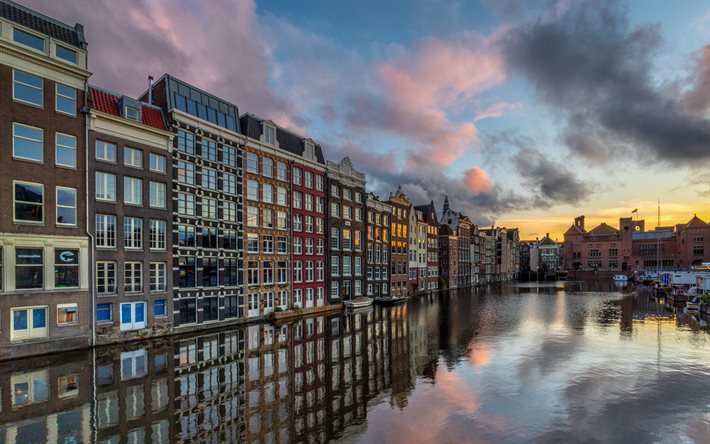 Amsterdam, De Wallen, soir&#233;e, coucher de soleil, canal, paysage urbain d&#39;Amsterdam, Pays-Bas
