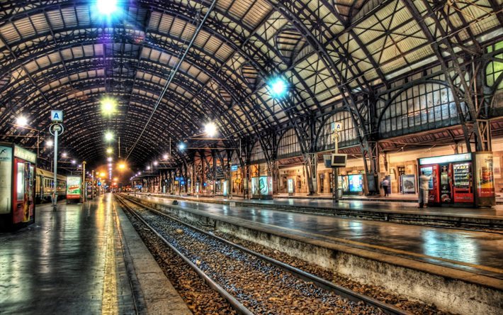 Milan, Tren, estaci&#243;n de tren, HDR, la noche, el ferrocarril, Italia