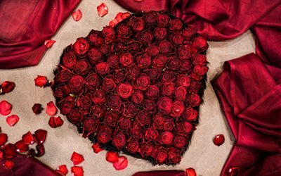 punaisia ruusuja sydän, 4k, rakkaus käsitteitä, punaiset ruusut kimpussa, kauniita kukkia, punaisia ruusuja, sydän kukkia