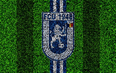 CS Universitatea Craiova, 4k, logo, football lawn, Romanian football club, blue-white lines, grass texture, emblem, Liga I, Craiova, Romania, football