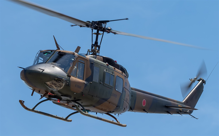 Bell UH-1 Iroquois, -1J, 130 205 Bell, Amerikkalainen monik&#228;ytt&#246;inen helikopteri, armeijan helikopteri, Japanin Ilmavoimat