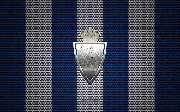 Real Zaragoza logo, club de football espagnol, embl&#232;me m&#233;tallique, bleu et blanc, maille en m&#233;tal d&#39;arri&#232;re-plan, le Real Saragosse, Saragosse, Espagne, football