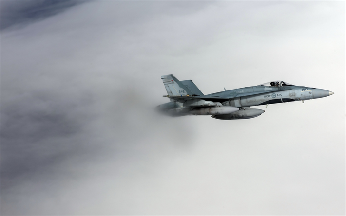 mcdonnell douglas cf-18 hornet der kanadischen fighter, f-18, rcaf royal canadian air force, milit&#228;r-flugzeuge, k&#228;mpfer in den wolken