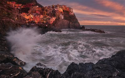 Cinque Terre, Italia, sunset, V&#228;limerelle, aallot, Riomaggiore Maakunnissa, Spezia
