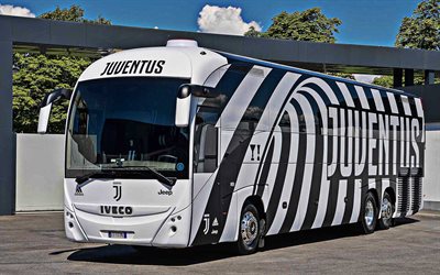 juventus fc-bus, italienische fu&#223;ball-club, neue gestreifte bus-design, juventus, turin, italien, serie a, iveco
