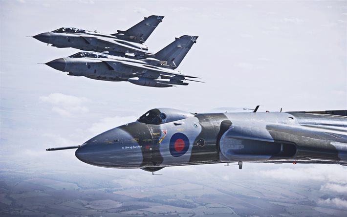 Panavia Tornado, 4k, combattenti, Royal Navy, aerei da combattimento, British Air Force, l&#39;Esercito Britannico, il Tornado ADV